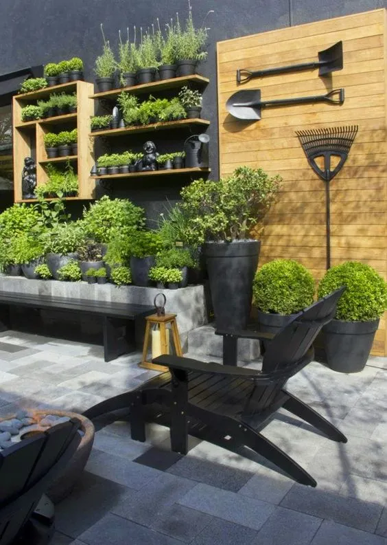 13 Inspirasi Vertikal Garden Indoor & Outdoor Minimalis 22