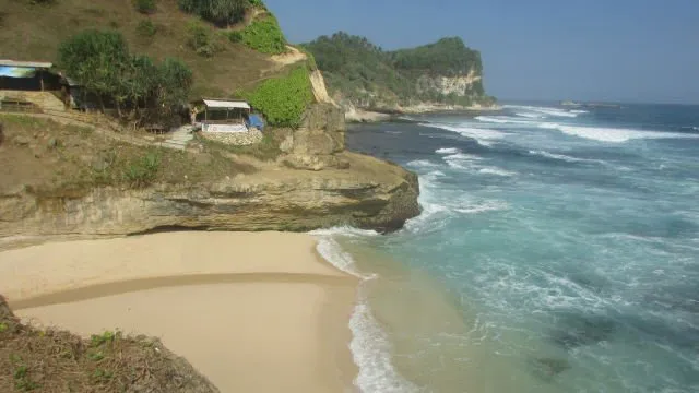 Beach Please..