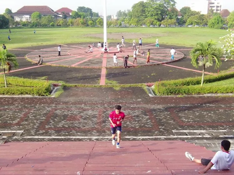 Mungkin Kamu Sudah Meninggalkan UGM, Namun Yakin Hatimu Bisa Move On dari Kampus Ini? 18