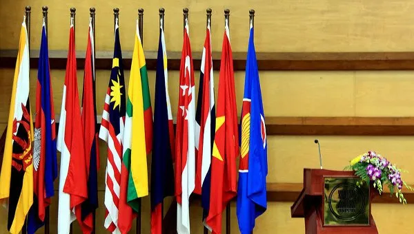 Buatmu yang Malas Baca Koran Tiap Hari, Kamu Bakal Terlihat Pintar Dengan Menguasai 5 Isu Ini 10