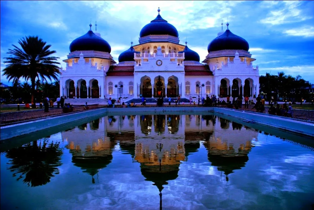 Biar Travelingmu Nggak Itu-Itu Aja dan Lebih Berkah, Yuk Kita Wisata Religi Sejenak! 15