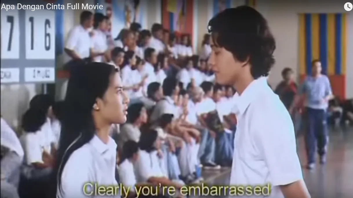 10 Adegan AADC Ini Ternyata Adalah Bagian Kisah Cinta Banyak Orang. Punyamu Termasuk Nggak Ya? 17
