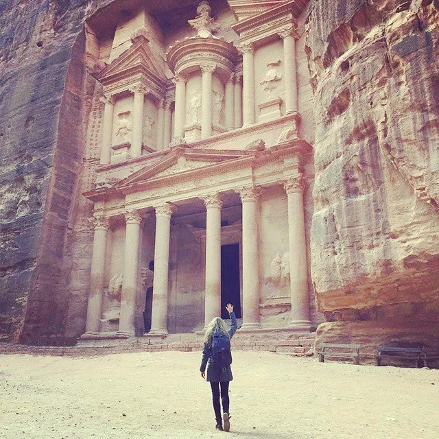 Inspirasi Megan Sullivan, Pengidap Kanker Kulit yang Sembuh Setelah Traveling ke 7 Keajaiban Dunia dalam 13 Hari! 9
