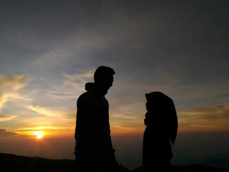 Deretan Gunung Indah Ini Punya Spot Romantis Untuk Dinikmati. Pasangan Kamu Harus Segera Diajak Ke Sini! 14