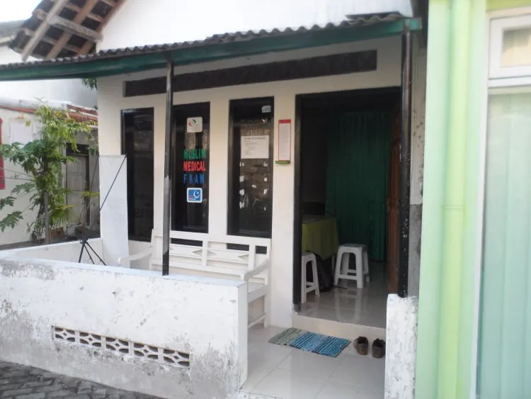 Berikan Layanan Kesehatan Gratis untuk Orang Miskin, Dokter Muda Asal Bantul Ini Sungguh Menginspirasi 10