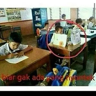 Baris Sebelum Masuk Kelas Sampai Lomba Duduk Rapi, Kenangan SD ini Bikin Hidup Berasa Sederhana 14