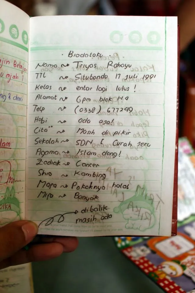 Baris Sebelum Masuk Kelas Sampai Lomba Duduk Rapi, Kenangan SD ini Bikin Hidup Berasa Sederhana 22