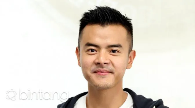 Cowok Berwajah Oriental Memang Tak Pernah Gagal Bikin Hati Berdebar. Ini 6 Alasannya! 11