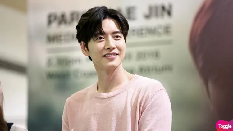 Oppa Joong Ki Emang Nomor Satu di Hati, Tapi Ternyata Dia Bukan Menantu Idaman! 6