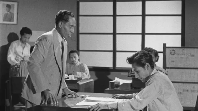 Malas Belajar Sejarah dari Buku? Rekomendasi Film ini Bakal Membantumu 11