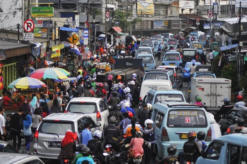 Ibarat Mantan yang Ngeselin Tapi Tetep Ngangenin, 6 Hal Ini yang Bakal Bikin Kamu Kangen Setelah Ninggalin Ibukota