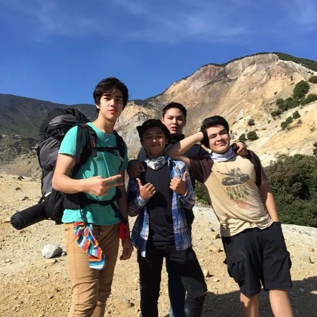 Lupakan Hamish Daud, 9 Cowok Ini Juga Keren dan Hobi Traveling Juga. Udah Cocok Jadi Idola! 12