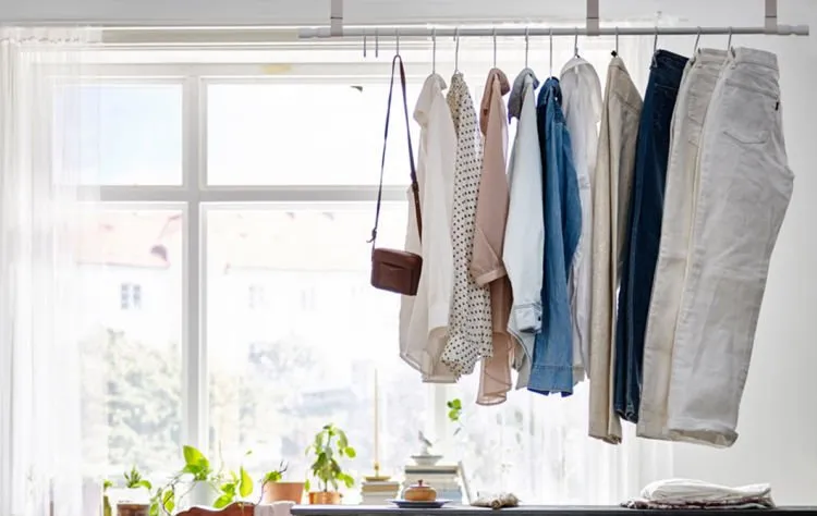 Buat Cowok yang Males Nyeterika atau Gak Punya Setrikaan. Ini 6 Cara Yang Bisa Bikin Baju Kamu Tetap Mulus 9