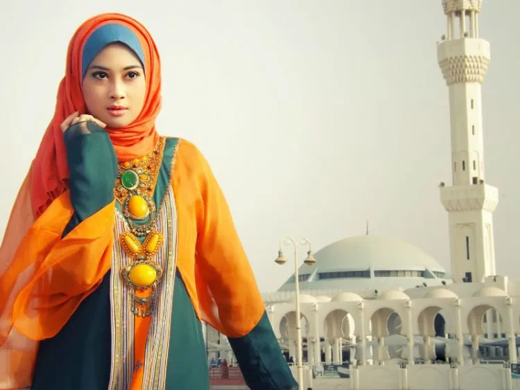 Inspirasi Fashion Etnik untuk Kondangan, Selain Kebaya yang Selalu Jadi Andalan 14