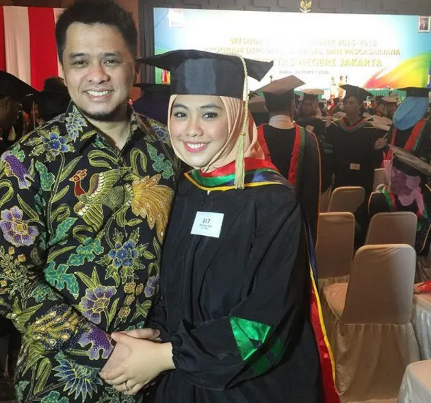 Daripada Menebar Benci Lewat Petisi, Ketahui Dulu 6 Hal yang Layak Dihargai dari Oki Setiana Dewi 8