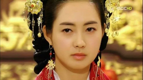 8 Karakter di Drama Korea Ini Bisa Jadi Contoh Bahwa Emansipasi Bukan Cuma Cita-Cita Wanita Indonesia. 10