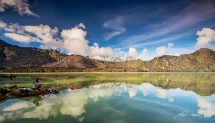 Deretan Gunung Indah Ini Punya Spot Romantis Untuk Dinikmati. Pasangan Kamu Harus Segera Diajak Ke Sini! 8