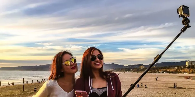 Jangan-jangan Kamu Traveler Alay? Coba Deh, Baca 10 Tanda Ke-alay-an Ini yang Nggak Kamu Sadari Ketika Traveling! 13