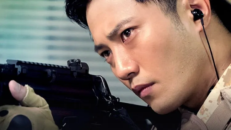 Kapten Yoo Shi Jin Memang Idola, Tapi Sersan Seo Dae Young Tetap Idaman. Ini Prinsip Kami, Penggemar Descendants of The Sun 28