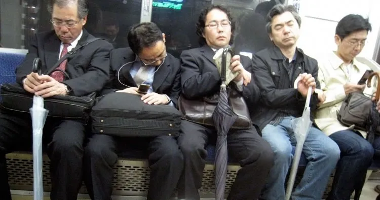 Ngerasa Duduk Bareng Orang yang