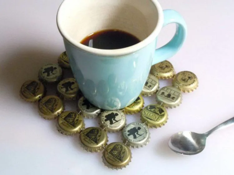 10 Kreasi Unik dari Tutup Botol Bekas. Ketimbang Dibuang, Kan Sayang... 14