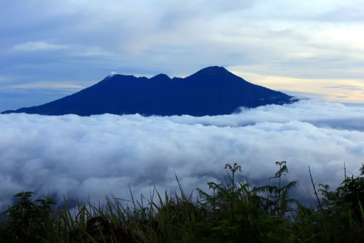 Patah Hati Bukan Untuk Diratapi, Traveling ke Destinasi Indah di Malang Ini Bisa Bikin Hatimu Terobati! 16