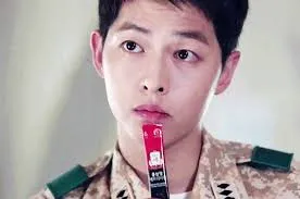 Drama Descendants of The Sun Boleh Aja Udah Kelar, Tapi Dampak dan Rekornya Terlanjur Sampai Ke Mana-Mana. Gokil! 12