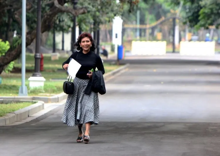 6 Orang Ini Memang Bisa Sukses Tanpa Kuliah. Kalau Kamu Nggak Sekuat Mereka Mending Kamu Usaha Keras Untuk Dapat Ijazah 9