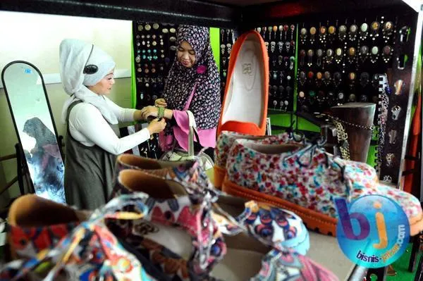 Dilema Sarjana Rantau, Antara Mengais Rezeki di Kota Orang atau Berkarya di Kampung Halaman 13
