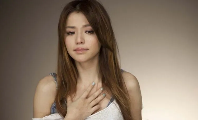Meski Cewek Gampang Nangis, Sebenarnya Mereka Tangguh. 8 Hal Ini Buktinya 16