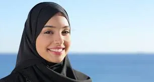 11 Tutorial Hijab Menutup Dada; Sopan, Anggun dan Tetap Bersahaja