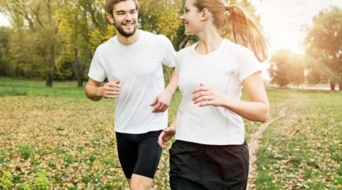 Di Dunia Ini Ada 13 Tipe Orang dari Gayanya Saat Joging. Kamu Termasuk Tipe yang Mana? 21