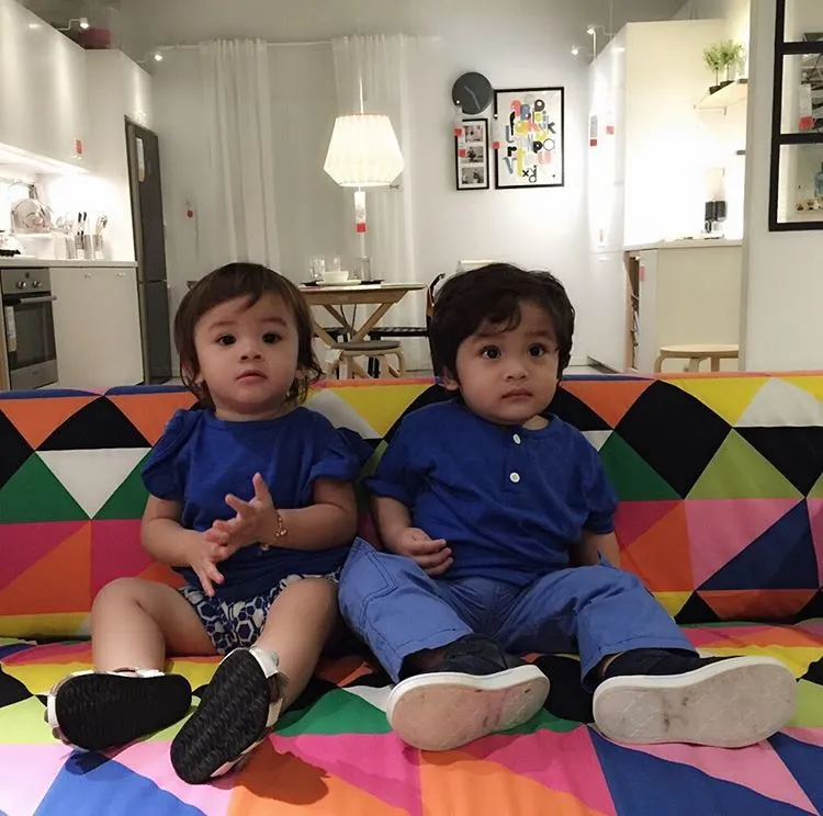 Siap-siap Untuk Segera Naik Pelaminan Setelah Melihat 20 Anak Kembar Ini. Mas, Kapan Nih? 21