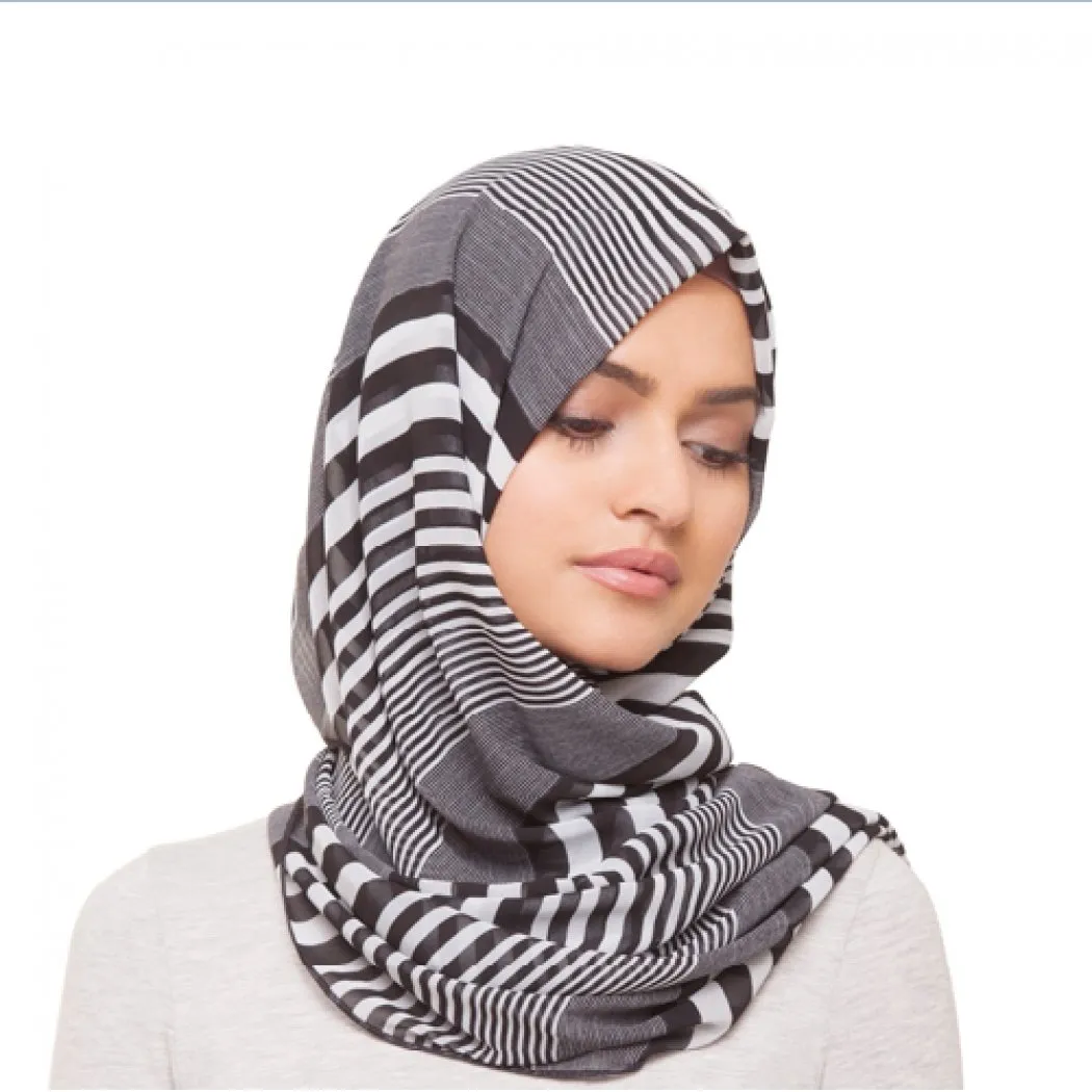 Kepada Cewek-cewek Yang Lelah Jadi Korban Fashion, Cobalah 5 Saran Berharga Ini! 15