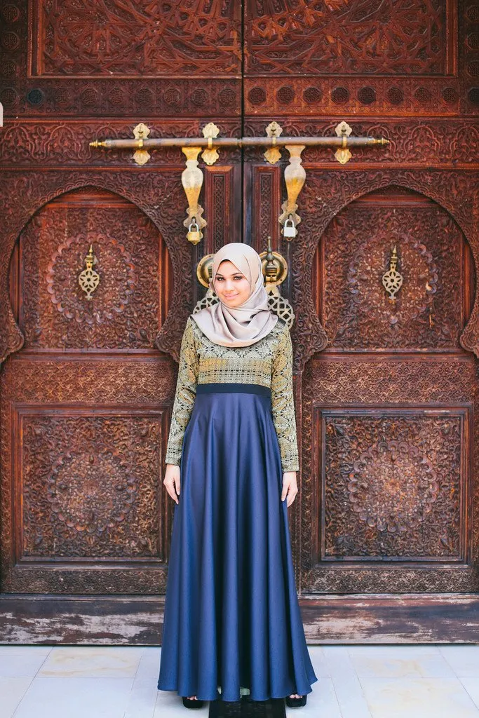 Penasaran Sama Simpel dan Menawannya Kain Songket? Simak 8 Padu Padannya di Sini! 21