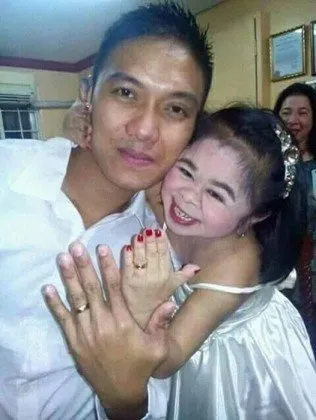 3 Pasangan Ini Menikah Berdasarkan Cinta. Bukan Cuma Fisik dan Status Semata 12
