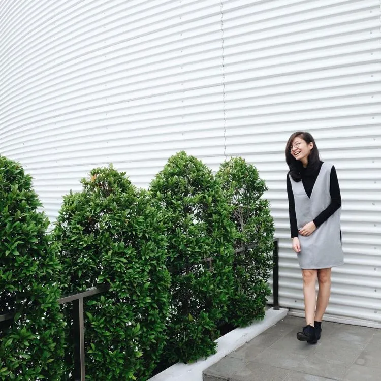 Dress tak Melulu Feminin Lho. 9 Style Dress Simpel yang Bisa Dicoba Oleh Si Tomboy 14