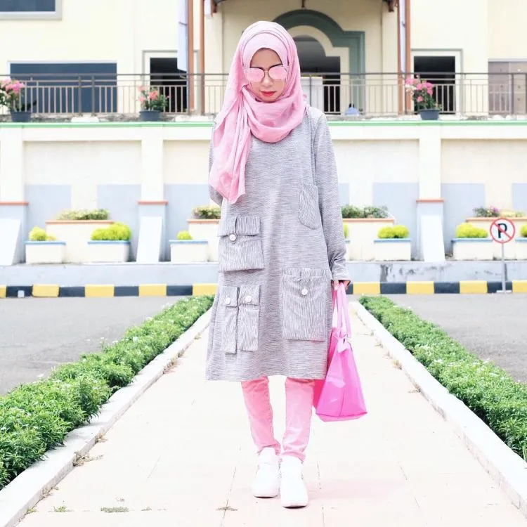 Selebgram @sonyasams dan 17 Inspirasi Pink-nya. Tetap Menawan Tanpa Kesan Kekanakan 17