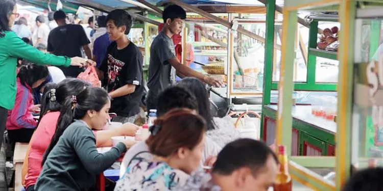Di Dunia Ini Ada 13 Tipe Orang dari Gayanya Saat Joging. Kamu Termasuk Tipe yang Mana? 16