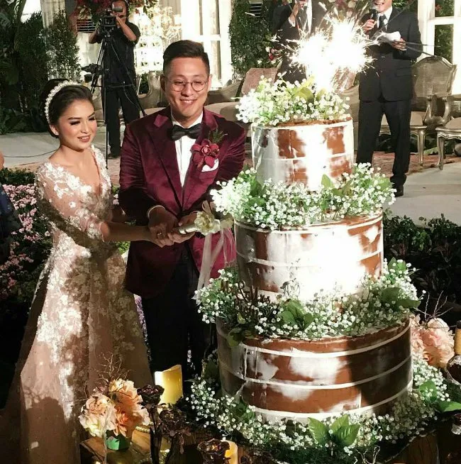 Putri Titian Dan Junior Liem Resmi Menikah! Kabarnya Jun Sudah Mualaf 9