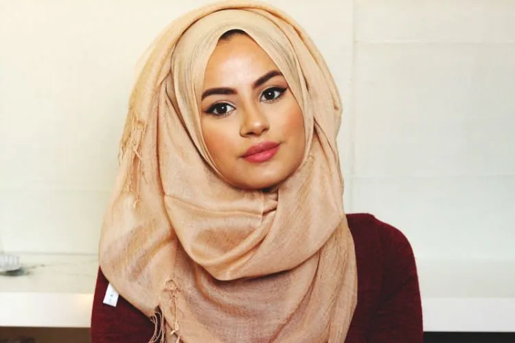 Maaf, Jangan Samakan Kami yang Selalu Tampil Stylish dengan Mereka yang Materialistis! 10