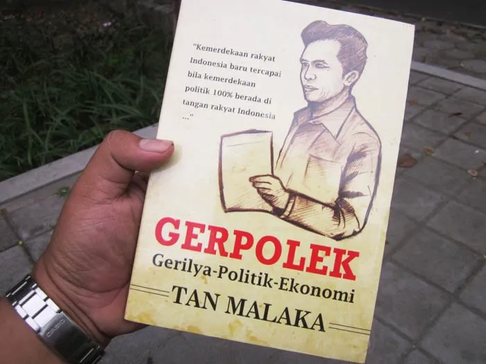 Mulai Dari Siksa Neraka Sampai Dilan yang Kekinian, 30 Buku Ini Bakal Sulit Kita Lupakan 57