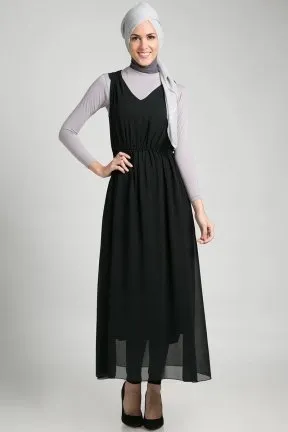 Biar Tampilanmu Semakin Menawan, 9 Fashion Item Hijab Ini Harus Kamu Punya 11