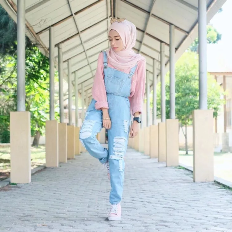 Selebgram @sonyasams dan 17 Inspirasi Pink-nya. Tetap Menawan Tanpa Kesan Kekanakan 20