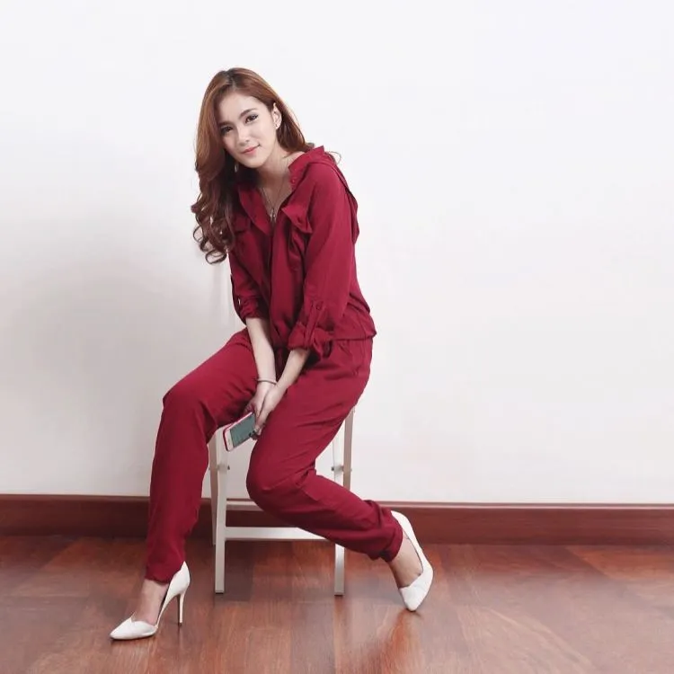 Tampil Formal Nggak Melulu Harus Kemeja Saja. Jumpsuit dan 10 Inspirasi Andalan Ini Wajib Dicoba! 12