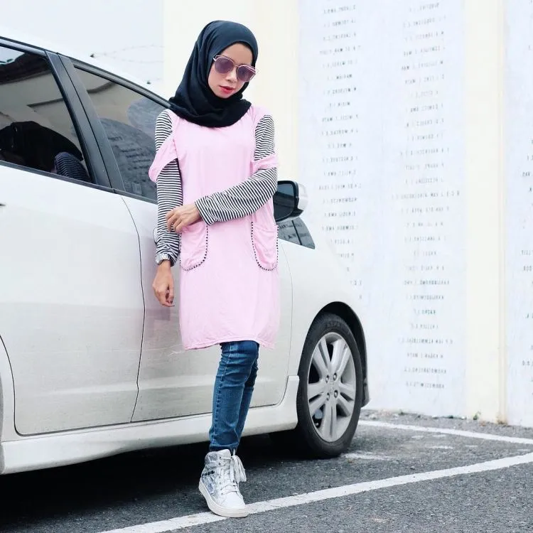 Selebgram @sonyasams dan 17 Inspirasi Pink-nya. Tetap Menawan Tanpa Kesan Kekanakan 24