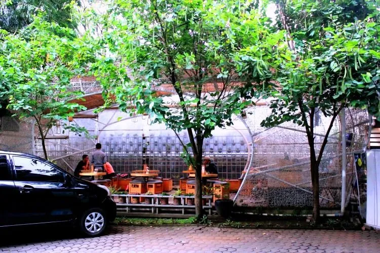 Jangan Cuma Kasih Pacarmu Harapan, Tapi Sarapan! Inilah 7 Spot Sarapan Paling Hits di Bandung! 8