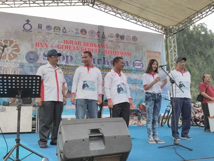 Pasca Bikin Geger Karena Mengaku Anak Jenderal, Sonya Depari Kini Jadi Duta Anti Narkoba. 6