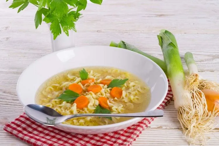 10 Makanan Paling Enak dan Nikmat se-Nusantara Buat Para Mahasiswa. Favoritmu yang Mana? 20