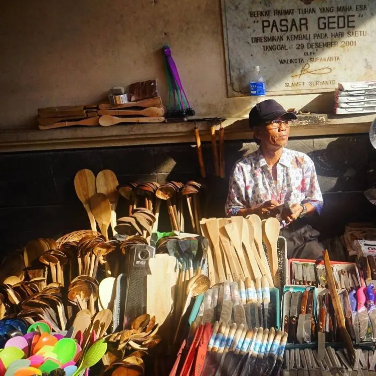 Suka Traveling Tapi Nggak Bisa Nulis? Ini Loh Tips Buat Jadi Travel Blogger Keren ala Iqbal Kautsar! 9